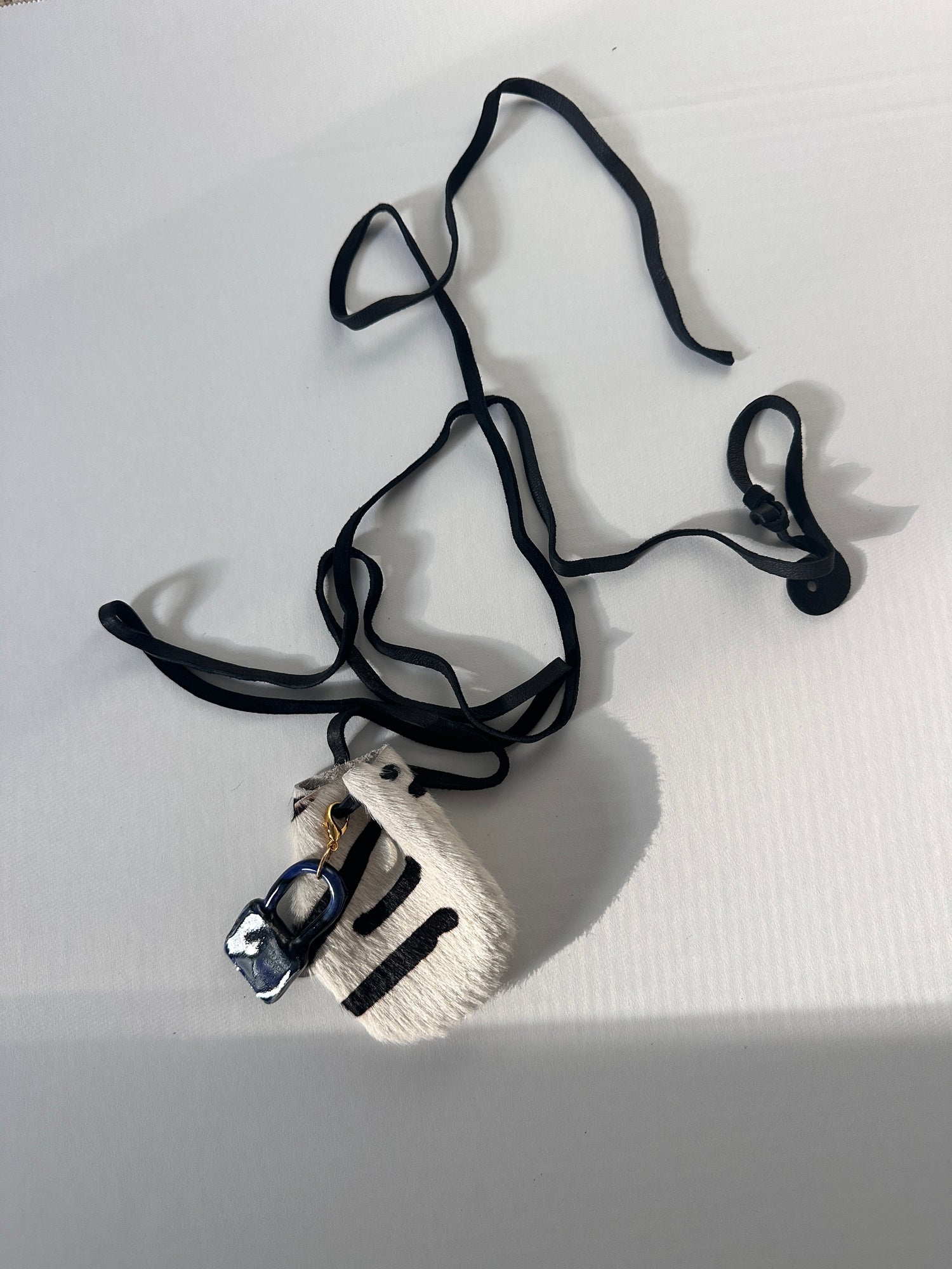 Leather pouchette necklace