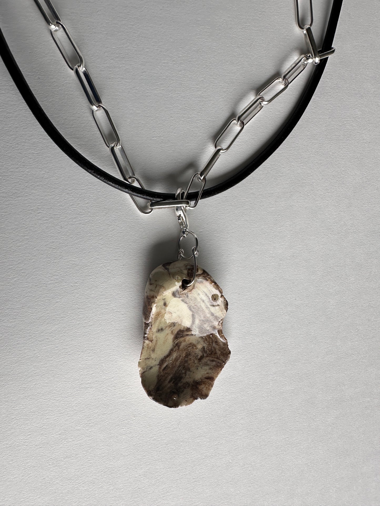 Fossil Chain + Leather Chord