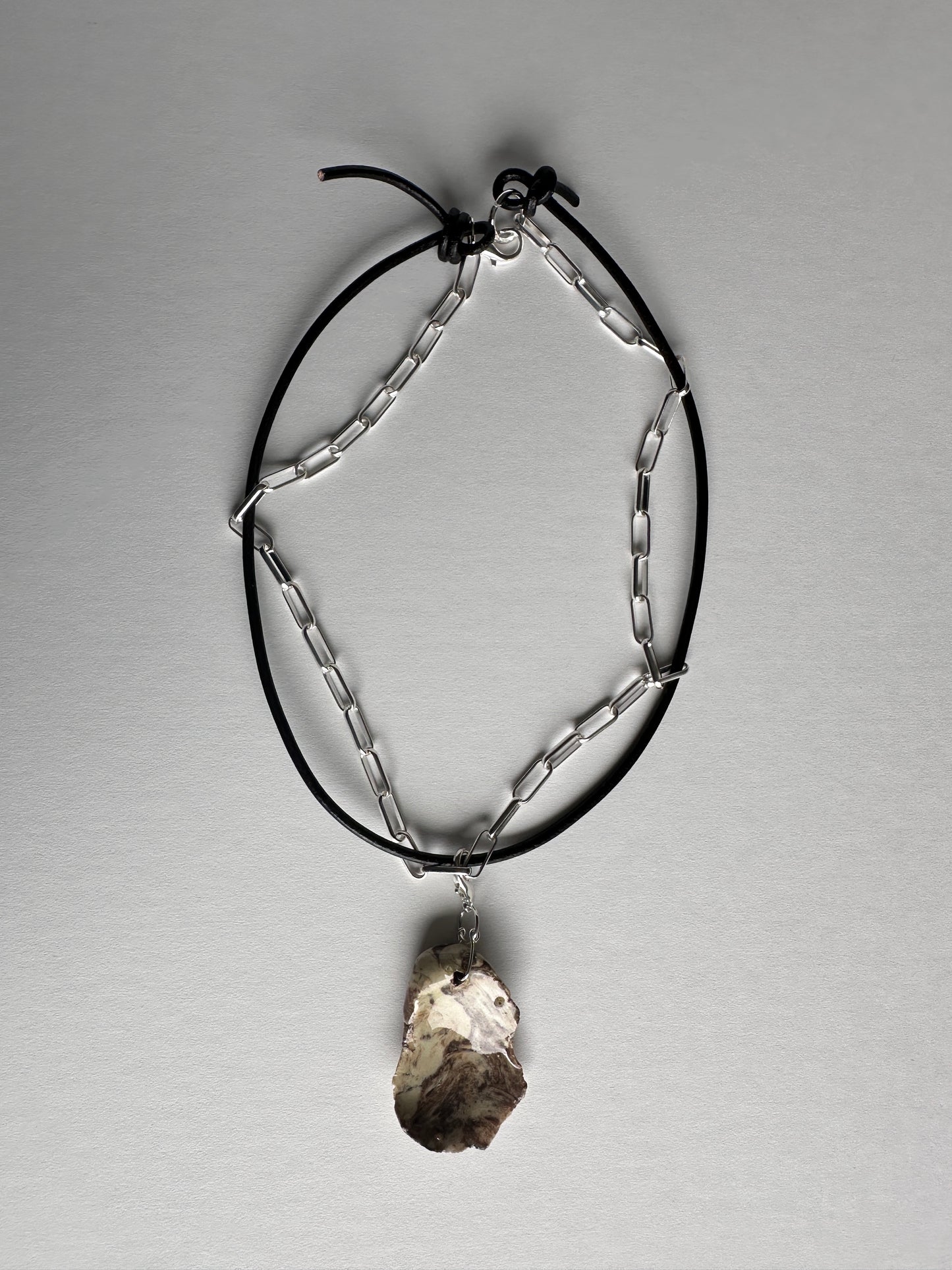 Fossil Chain + Leather Chord