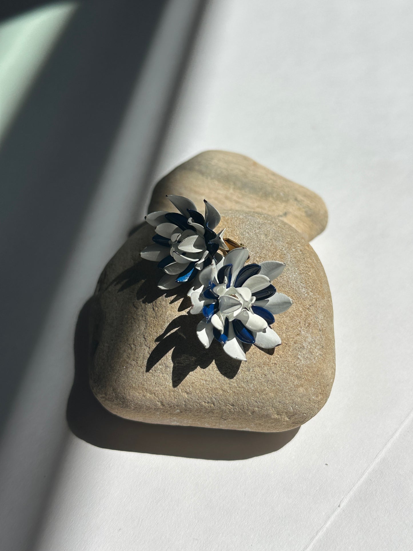 Vintage Navy & White Enamel Flower Cluster Clip-On Earrings