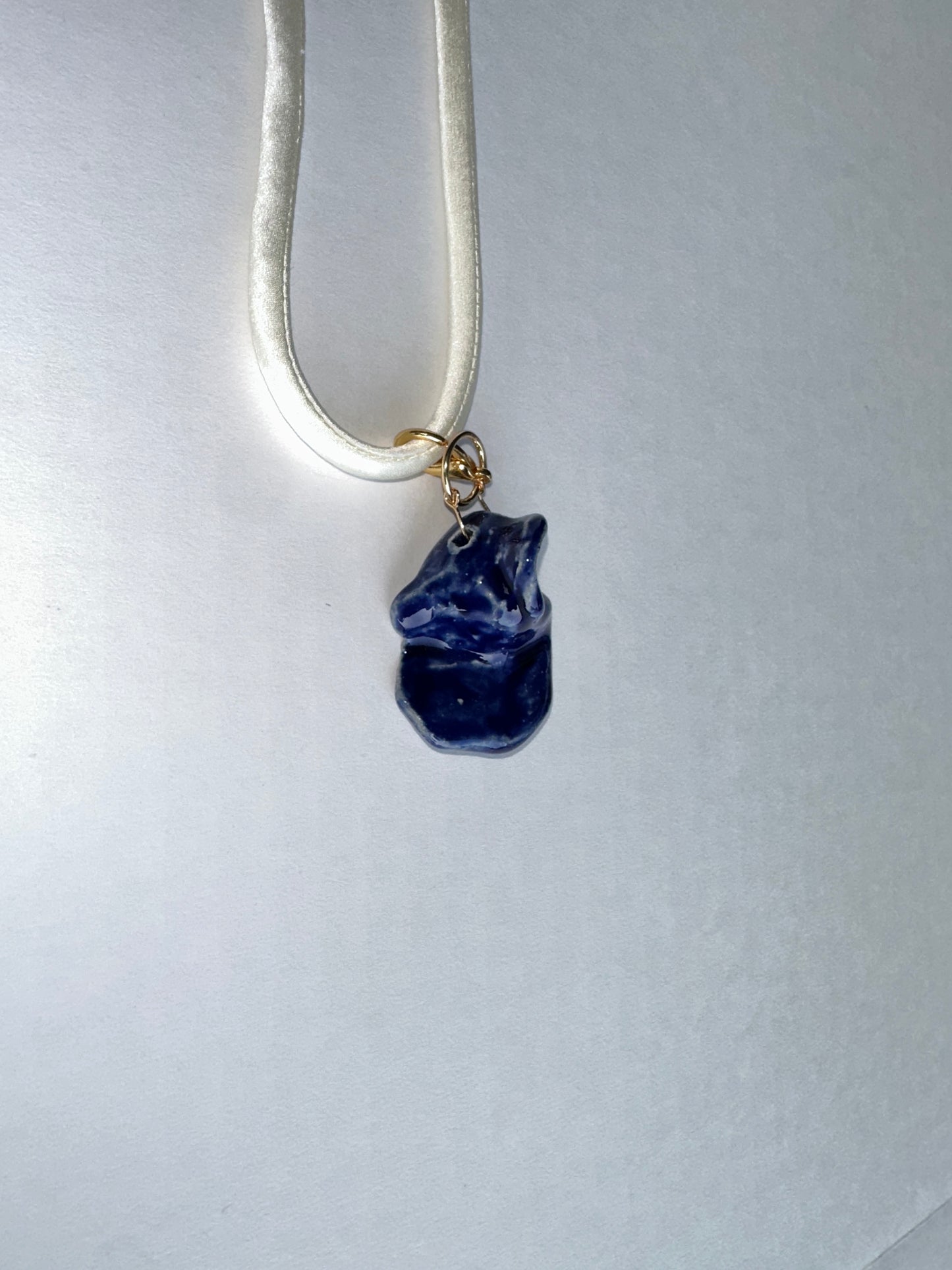 Blue Roundhead Necklace