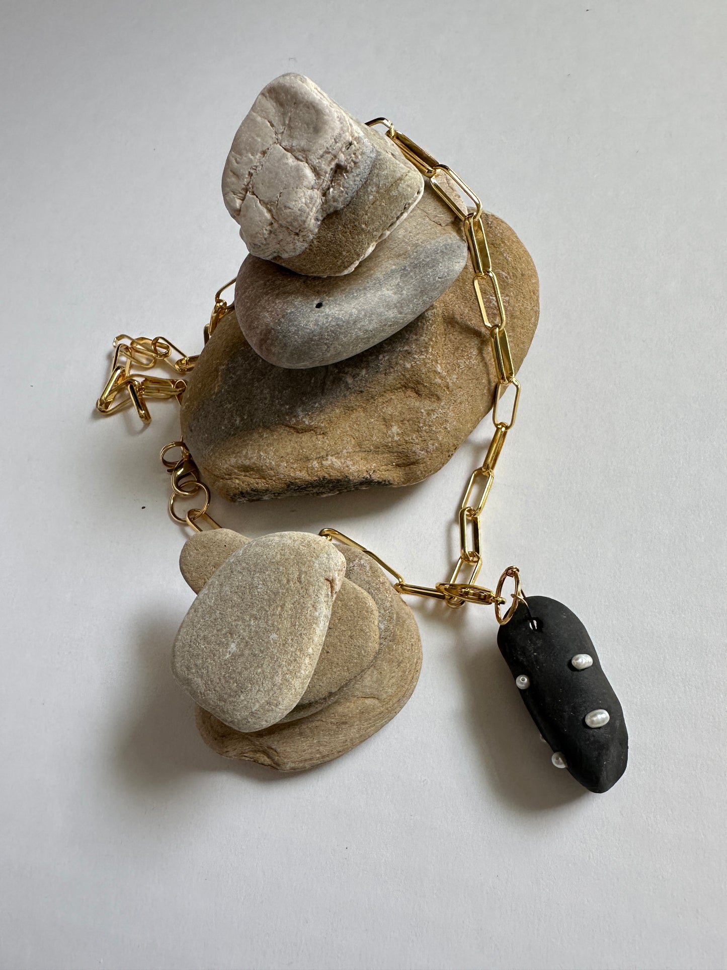 Black Ceramic Form & Small Pearl Pendant on Gold Paperclip Chain