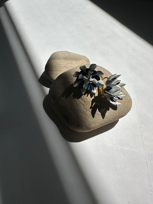 Vintage Navy & White Enamel Flower Cluster Clip-On Earrings