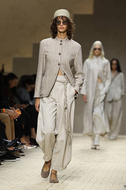 Armani Collezioni Vintage tailored white jacket with mandarin collar 2006