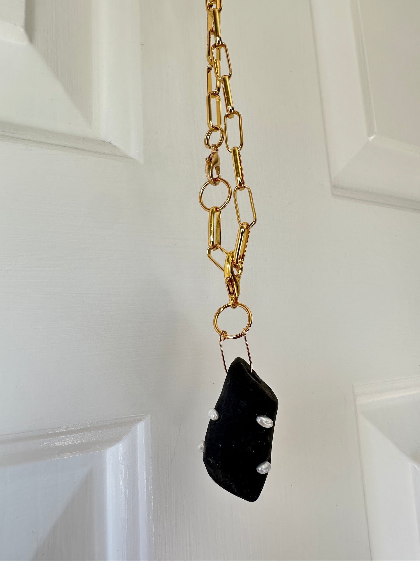 Black Ceramic Form & Small Pearl Pendant on Gold Paperclip Chain