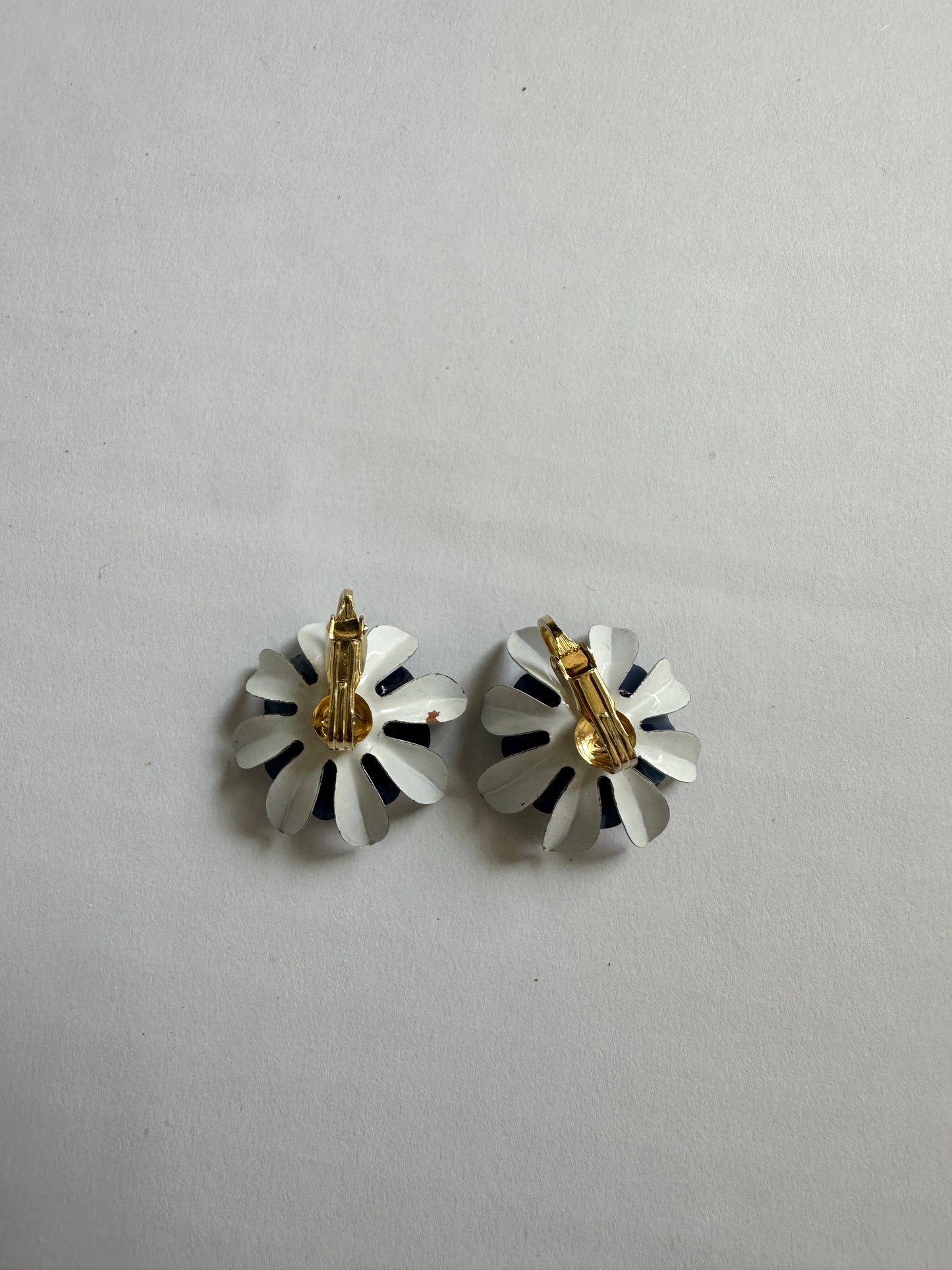 Vintage Navy & White Enamel Flower Cluster Clip-On Earrings